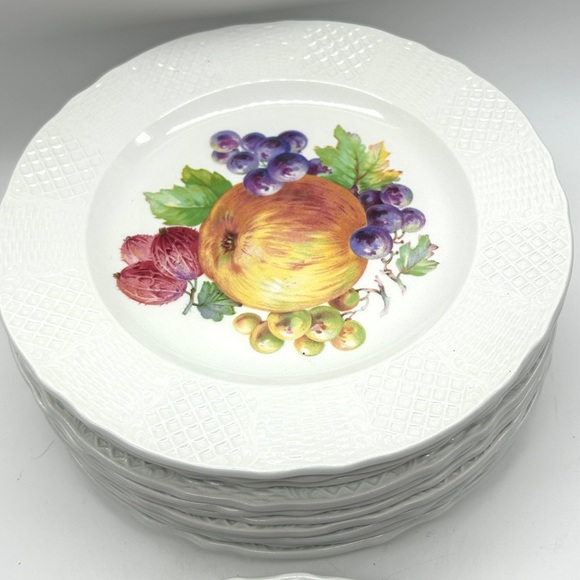 Marlborough Old English Simpsons Set Of 12 Ironstone Salad Plates Fruit Design - Picture 2 of 12